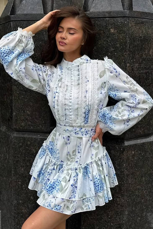 Vestido Boho Corto Blanco Y Azul Floral Manga Larga Con Volantes