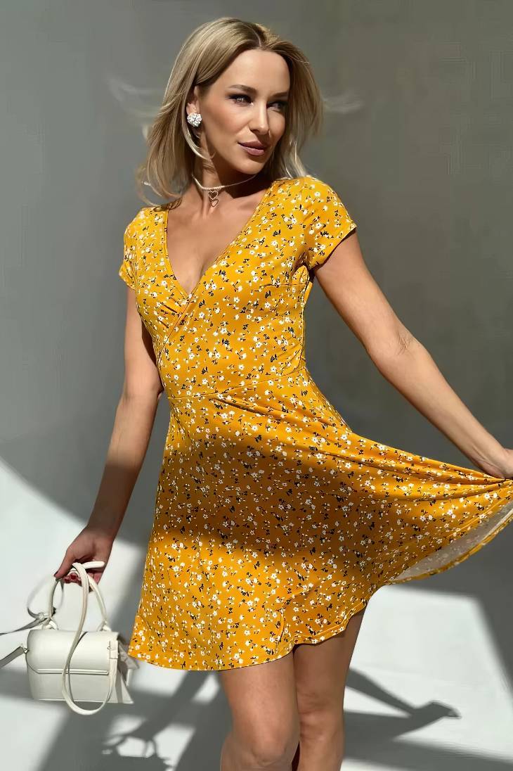 Vestido Corto Floral Cuello En V Manga Corta Cruzado Cintura Ajustada Verano