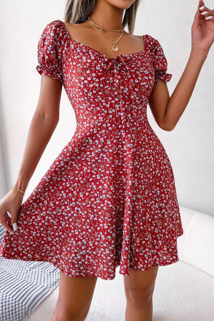 Vestido Boho Floral Corto Escote Cuadrado Manga Corta Con Volantes