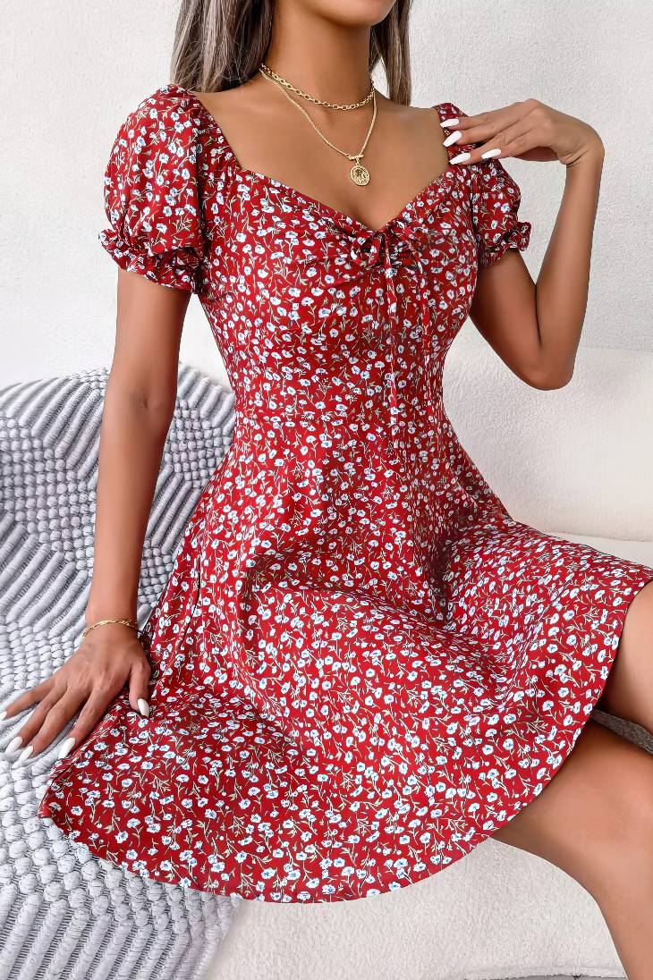 Vestido Boho Floral Corto Escote Cuadrado Manga Corta Con Volantes