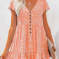 Vestido Boho Floral Corto Escote V Manga Corta Con Botones