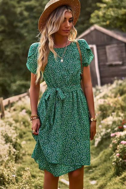 Vestido Boho Floral Corto Manga Corta Con Cinturón