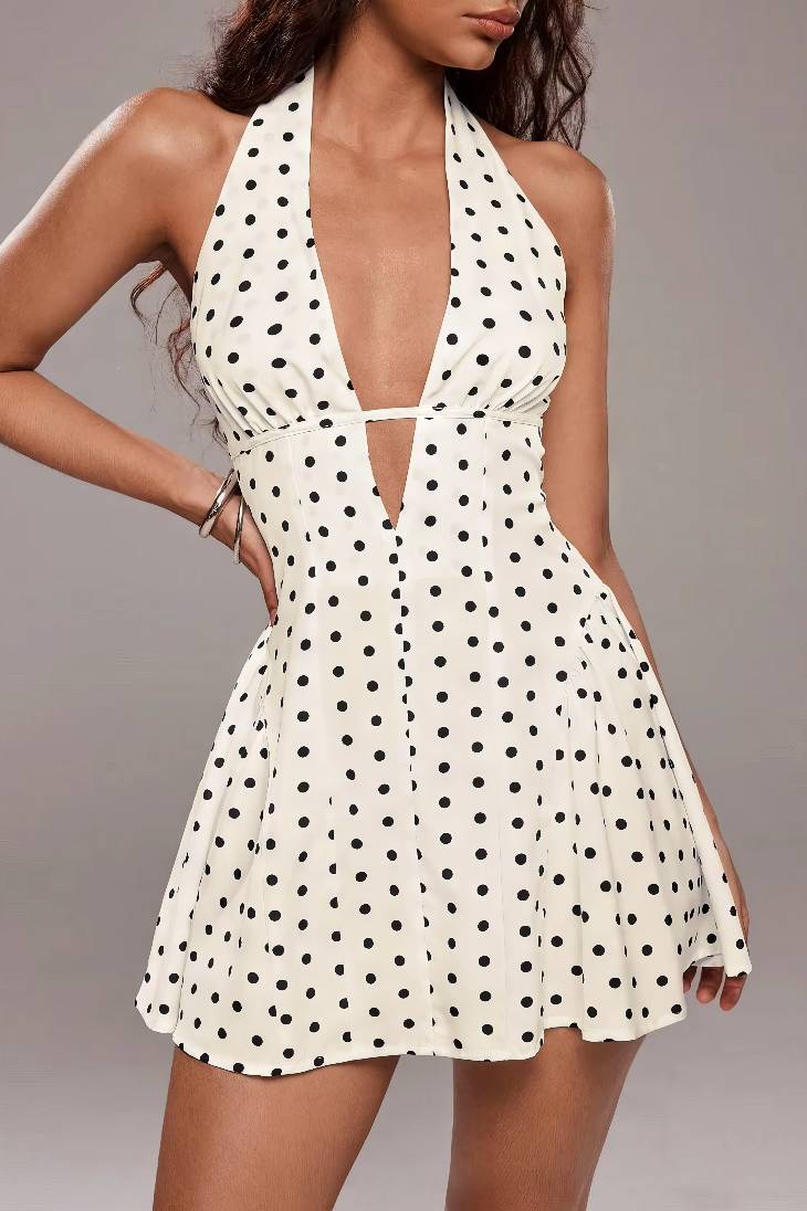 Vestido Corto De Lunares Beige Cuello Halter Escote En V Sin Mangas Verano