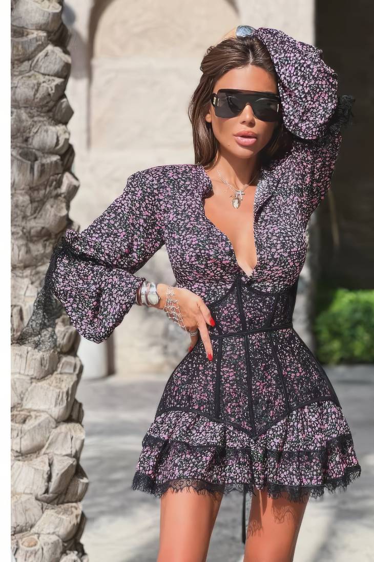 Vestido Corto Floral Cuello En V Profundo Manga Larga Con Volantes Elegante