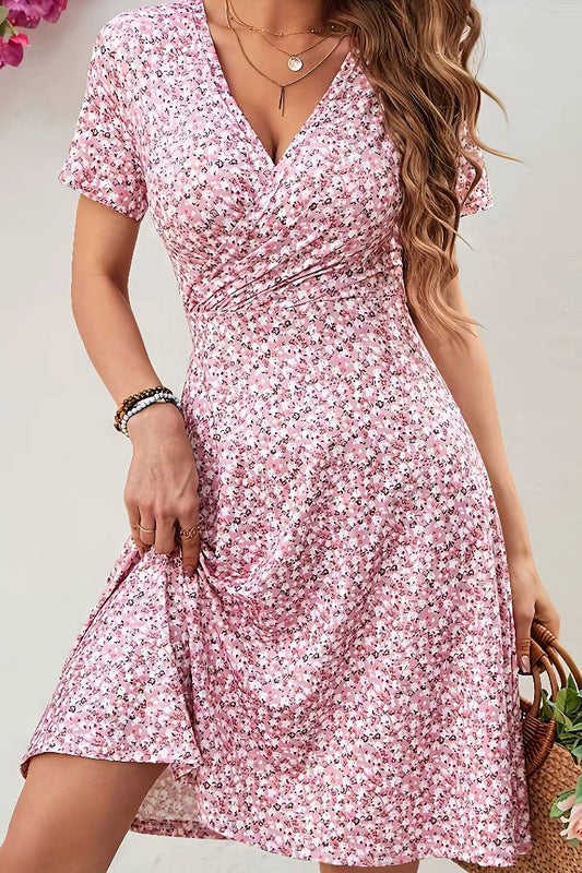 Vestido Corto Floral Rosa Cuello En V Manga Corta Cruzado Cintura Ajustada Verano