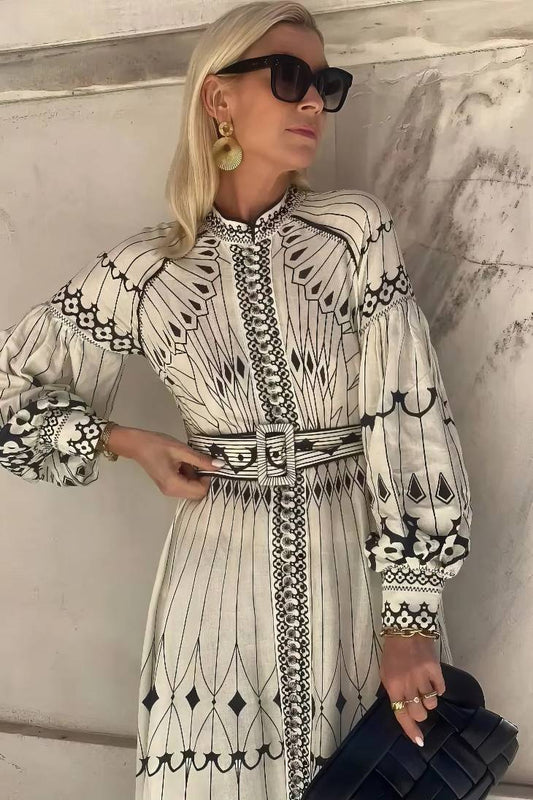 Vestido Midi Estampado Geométrico Cuello Alto Manga Larga Cinturón Línea A Vintage Elegante
