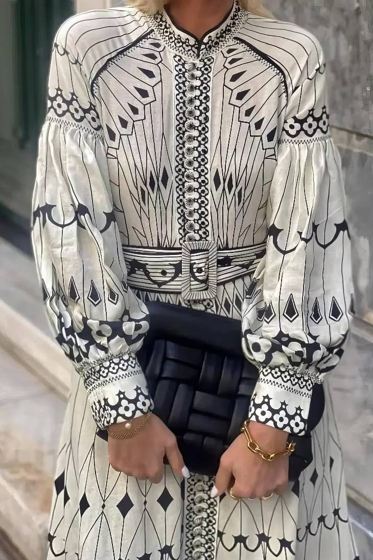 Vestido Midi Estampado Geométrico Cuello Alto Manga Larga Cinturón Línea A Vintage Elegante